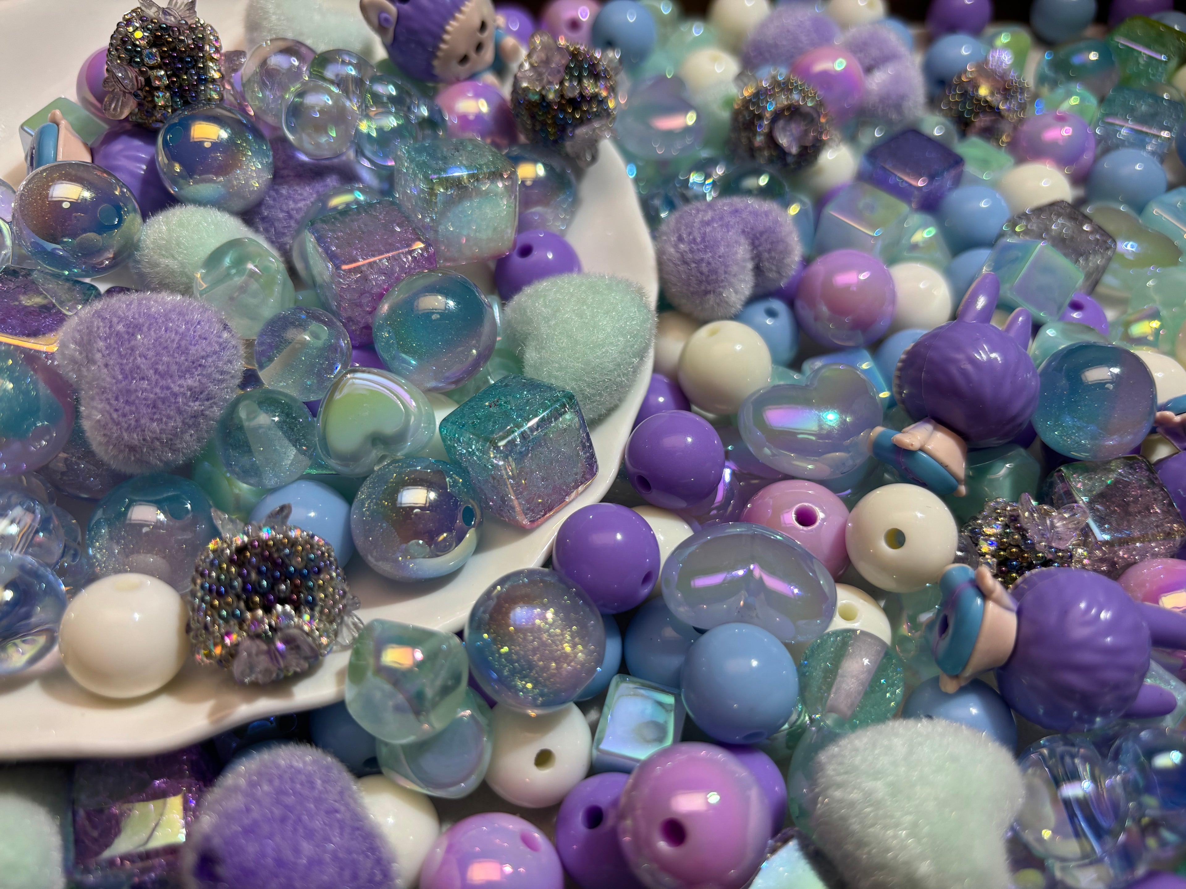 D Mixed Acrylic Beads