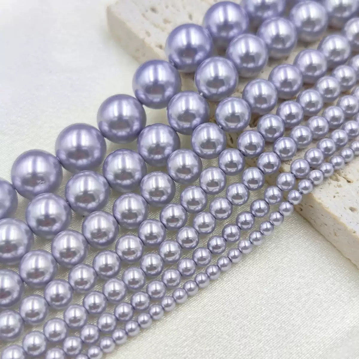 Artificial pearls